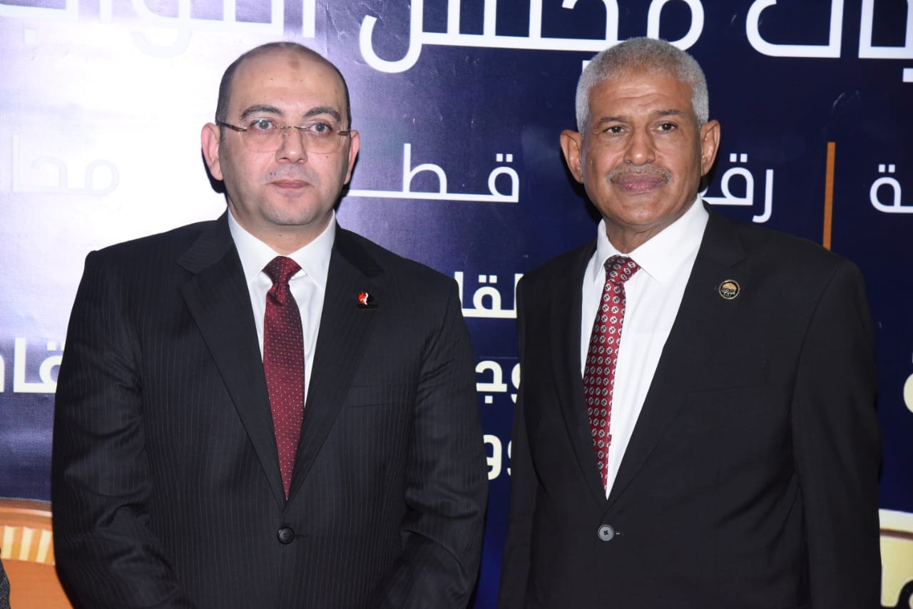 لقاء مع المستثمرين